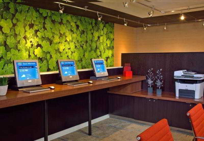 Отель Courtyard By Marriott Fairfax Fair Oaks Экстерьер фото