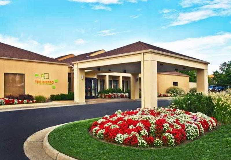 Отель Courtyard By Marriott Fairfax Fair Oaks Экстерьер фото